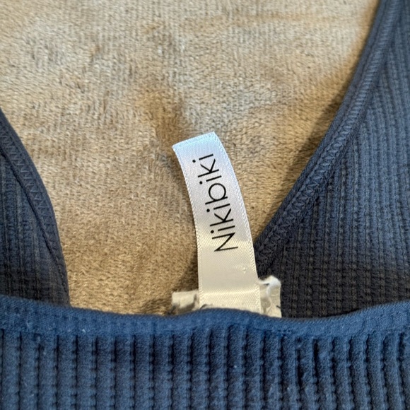 Tank top Bundle - Picture 3 of 6